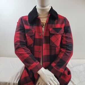 Pendleton Mens Wool Jacket With Genuine Sherling Fur Collar Size M Red & Black